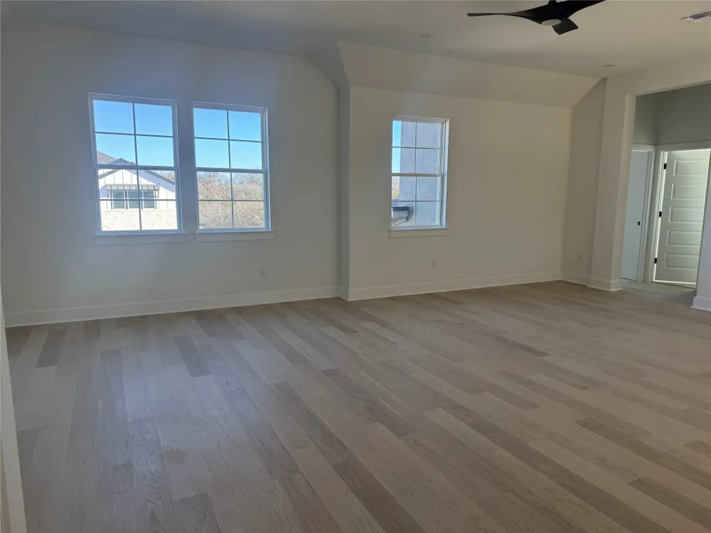 287 San Saba Drive Buda, TX 78610