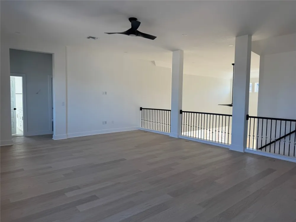 287 San Saba Drive Buda, TX 78610