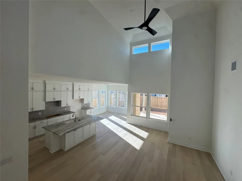 287 San Saba Drive Buda, TX 78610
