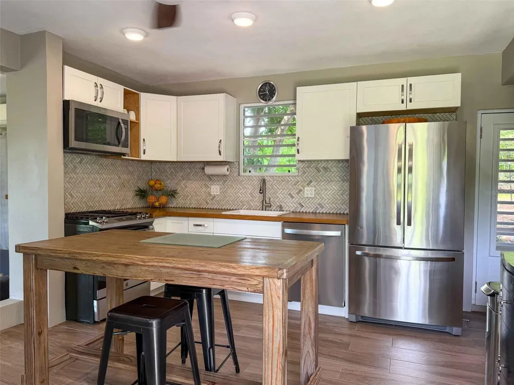 2.6 CARR 200 Vieques, PR 00765