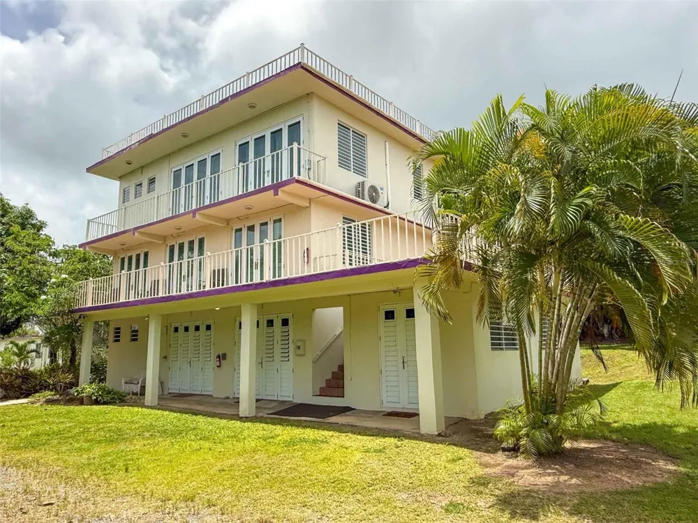 2.6 CARR 200 Vieques, PR 00765