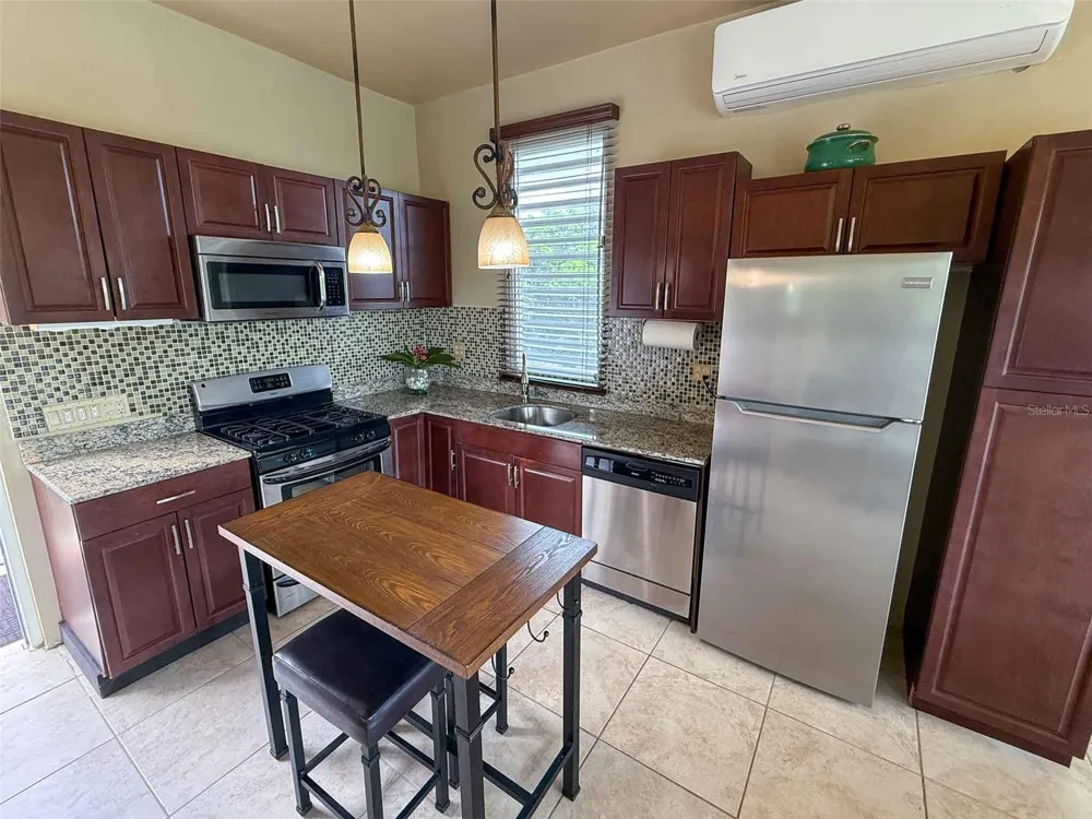2.6 CARR 200 Vieques, PR 00765