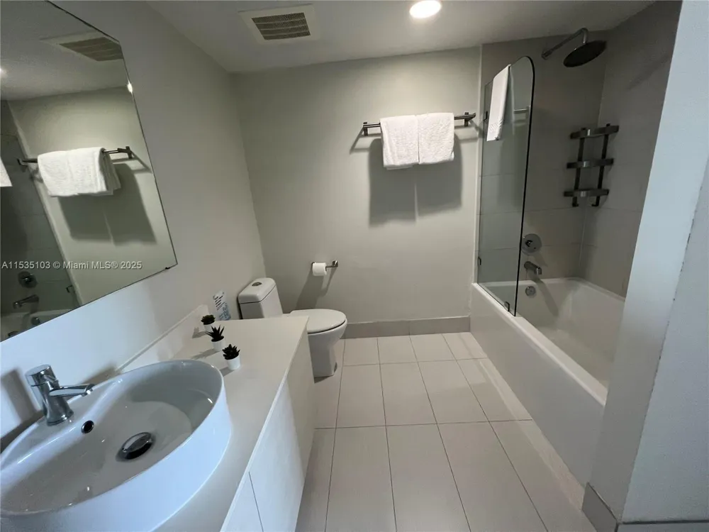 2600 E Hallandale Beach Blvd #T3107 Hallandale Beach, FL 33009