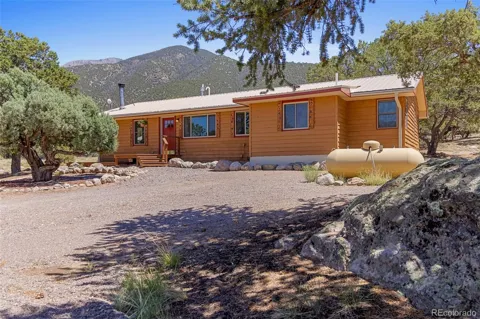 3520 Forest Trail