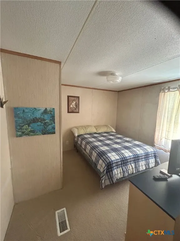 204 4th Street Seadrift, TX 77983