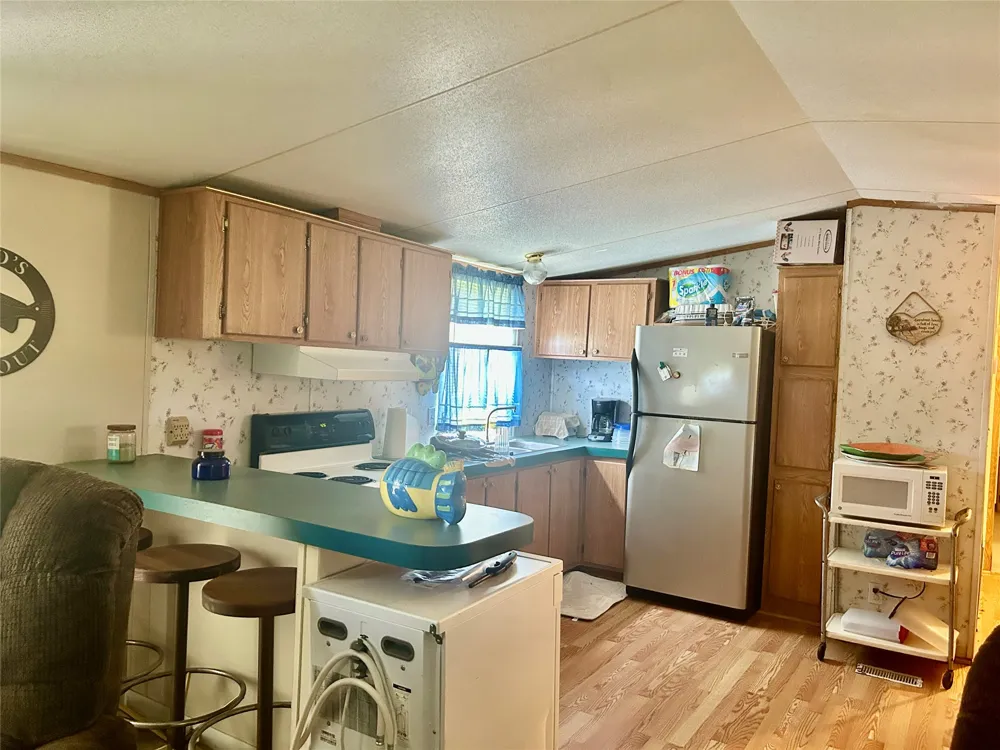 204 4th Street Seadrift, TX 77983