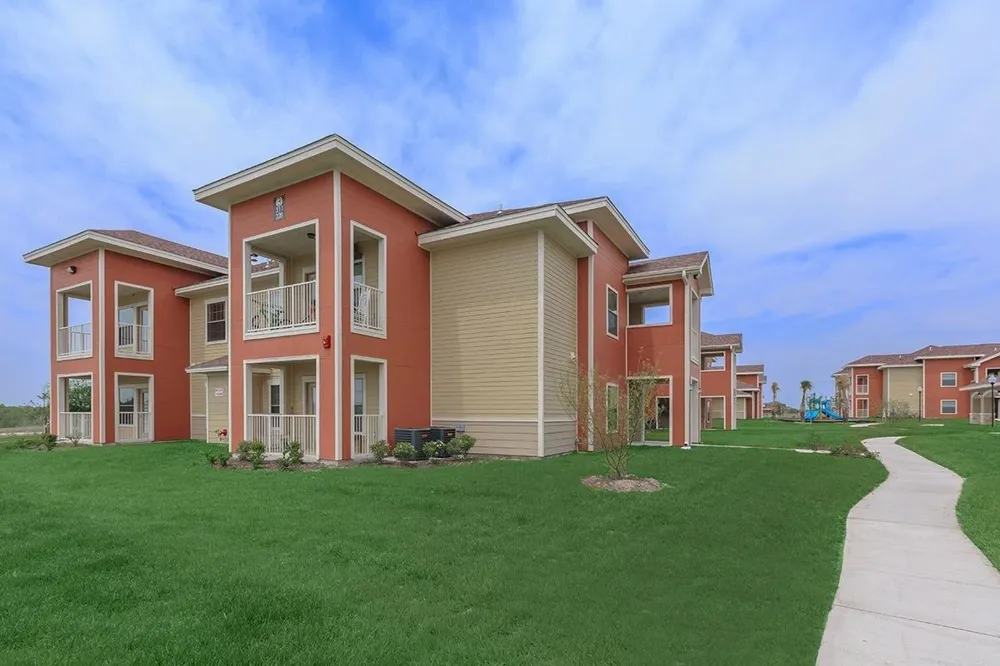 315 Butterfly Garden Dr Rio Grande City, TX 78582
