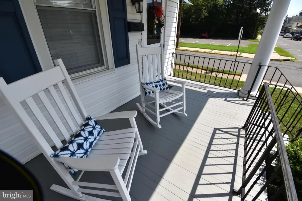 301 CONOVER STREET Burlington, NJ 08016