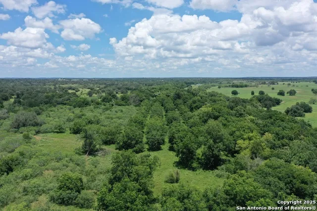 0 County Rd 240 Waelder, TX 78632