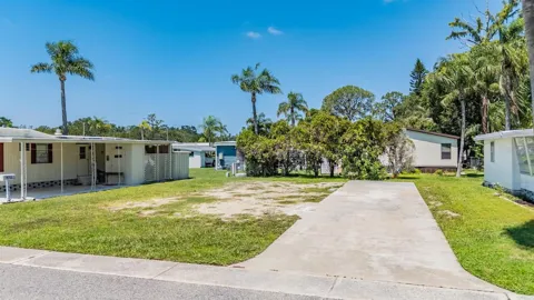 605 MICHIGAN BOULEVARD #105