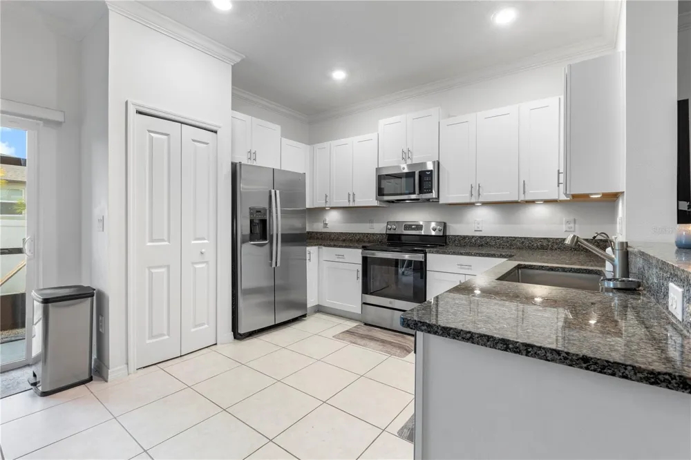 36515 CAMP FIRE TERRACE Zephyrhills, FL 33541
