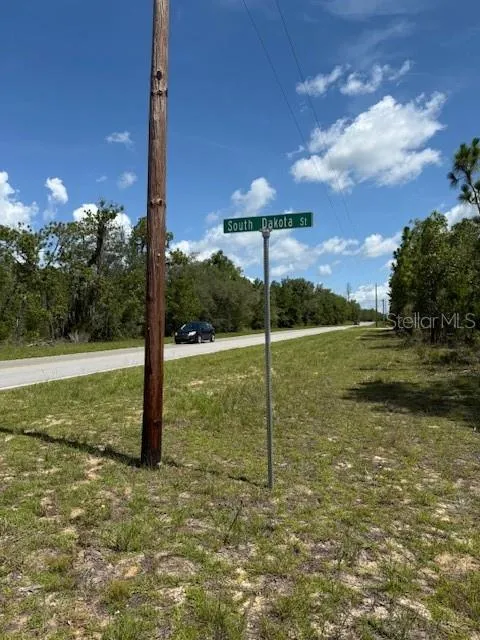 113 S DAKOTA STREET Hawthorne, FL 32640