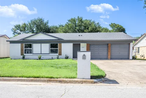 4604 Parkwood Drive