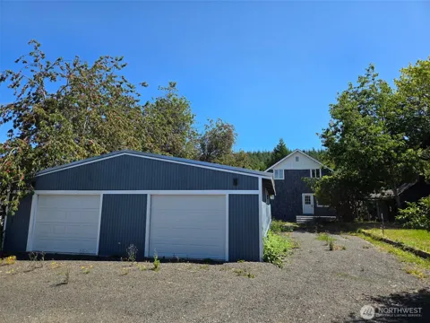 405 S 1st Street