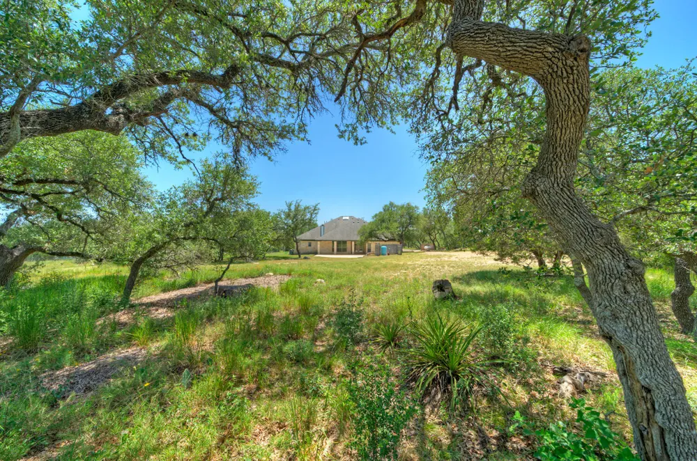 12225 Triple Creek Circle Dripping Springs, TX 78620