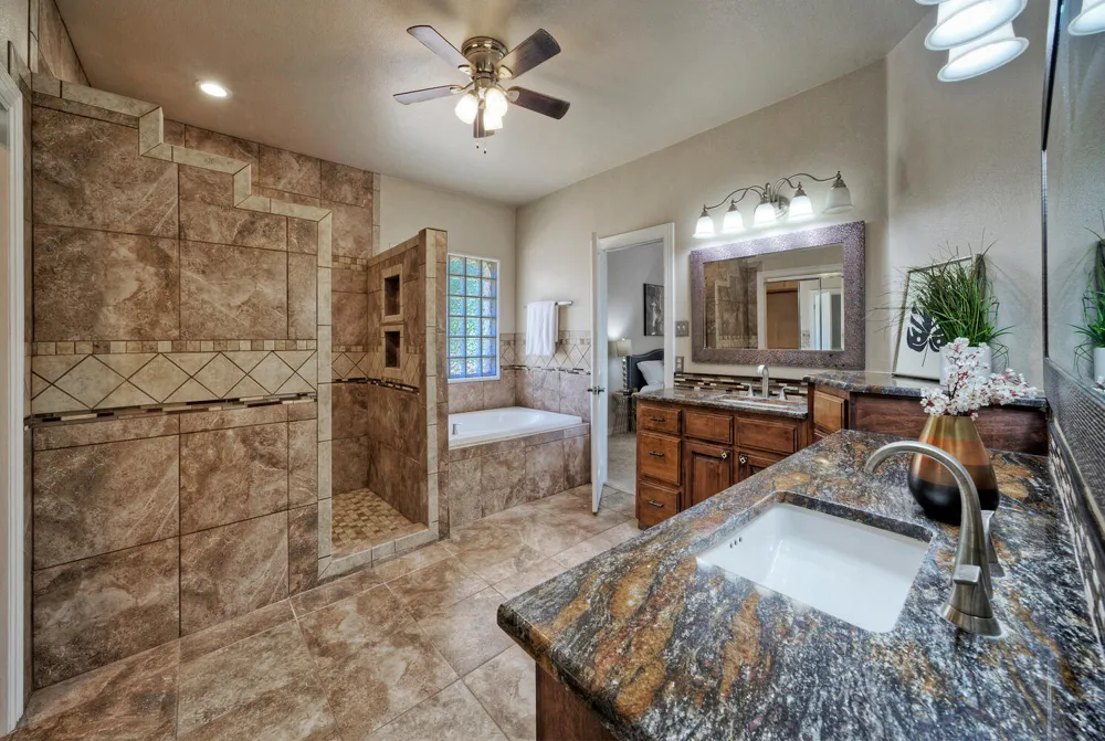 12225 Triple Creek Circle Dripping Springs, TX 78620