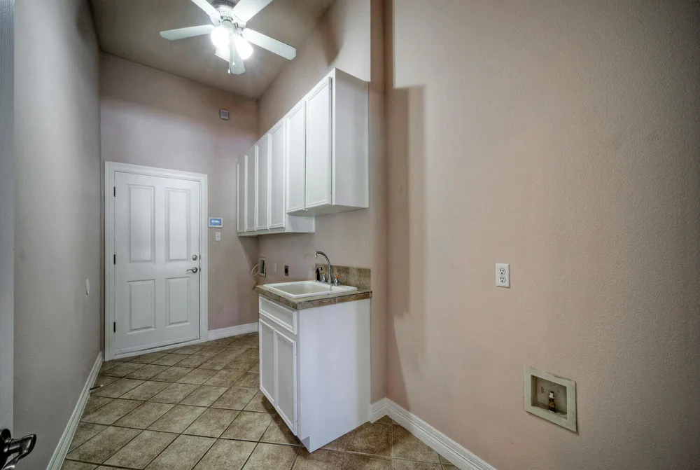 12225 Triple Creek Circle Dripping Springs, TX 78620