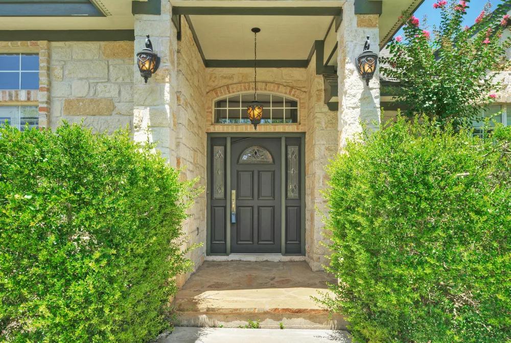 12225 Triple Creek Circle Dripping Springs, TX 78620