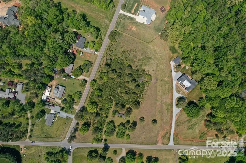 15615 Rocky River Road E Davidson, NC 28036