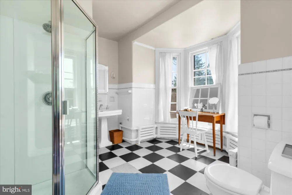5358 YORK ROAD Doylestown, PA 18902