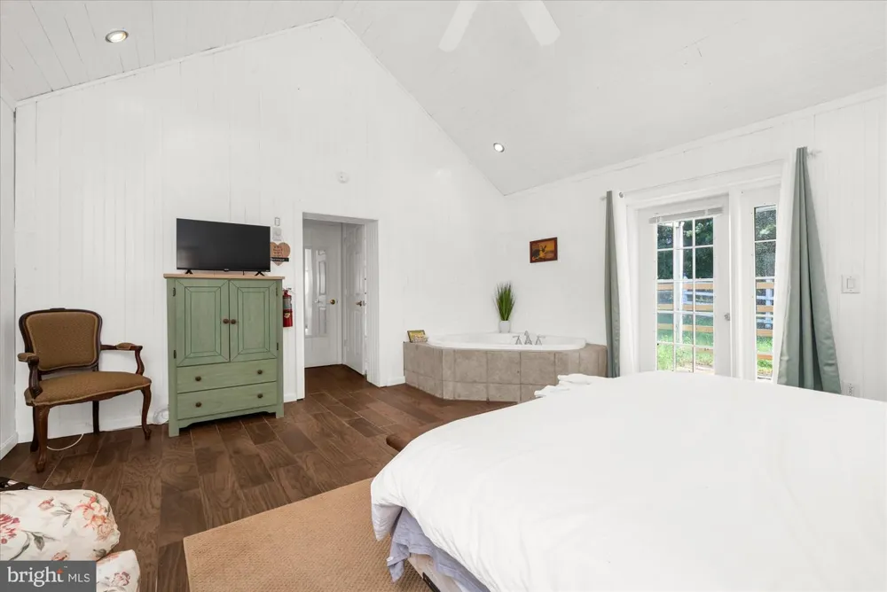5358 YORK ROAD Doylestown, PA 18902