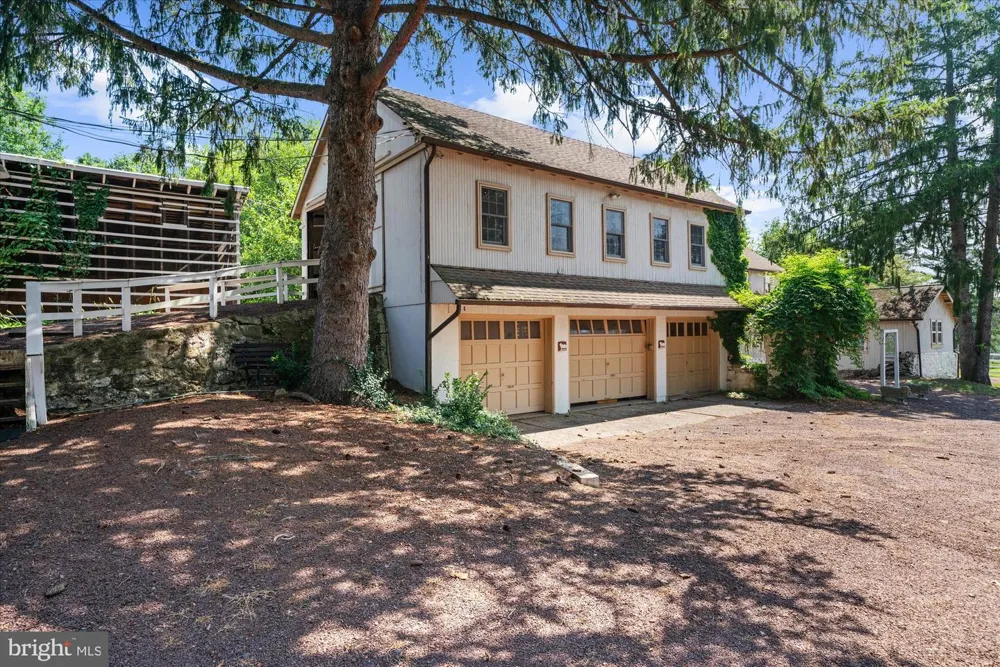 5358 YORK ROAD Doylestown, PA 18902