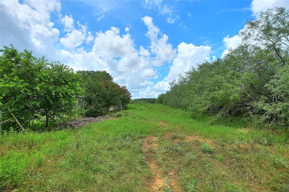 E Whitworth Lane E Bastrop, TX 78602