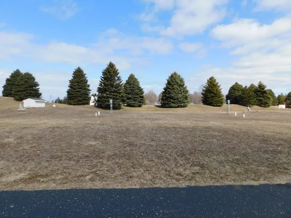 3309 Lakeland Drive #36 Arcadia, MI 49613