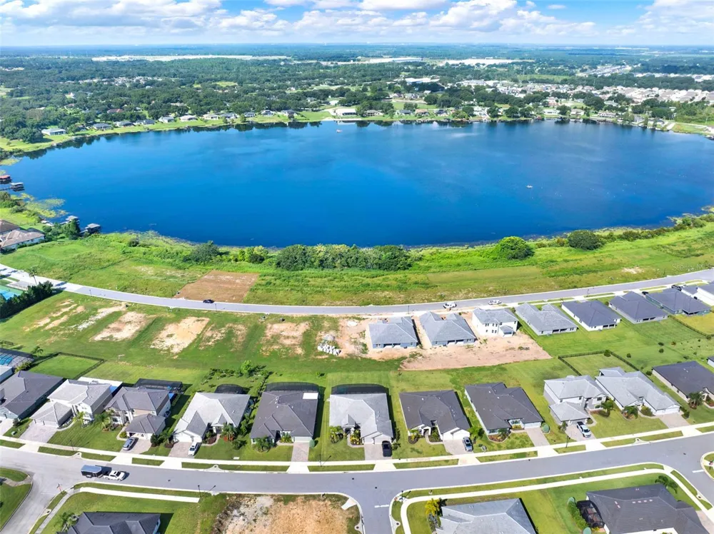 4283 JULIANA LAKE DRIVE Auburndale, FL 33823