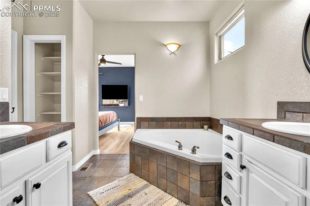 313 Milton Street Palmer Lake, CO 80133