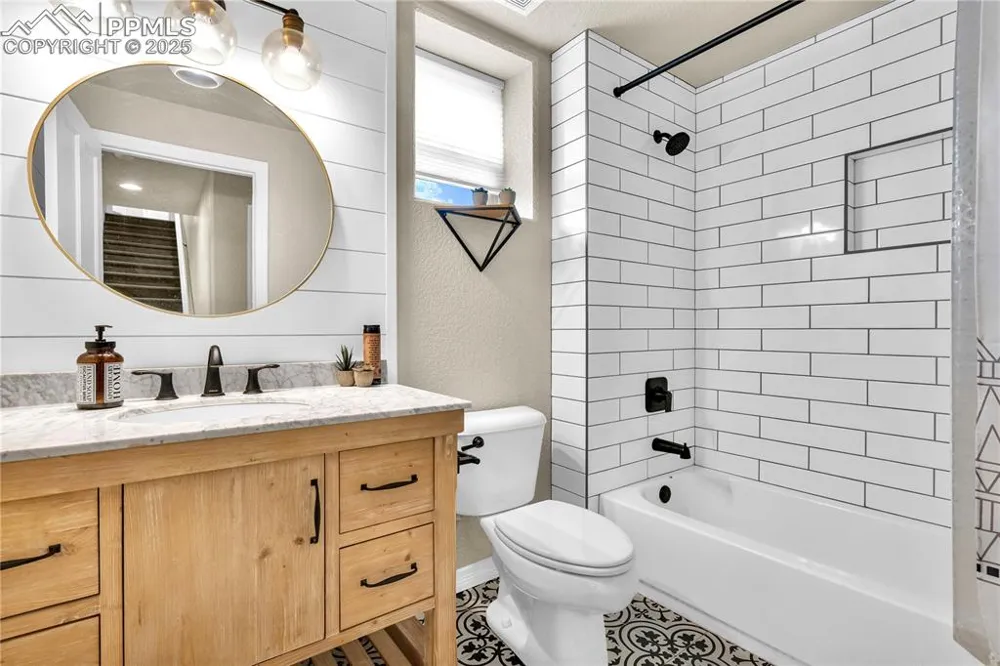 313 Milton Street Palmer Lake, CO 80133