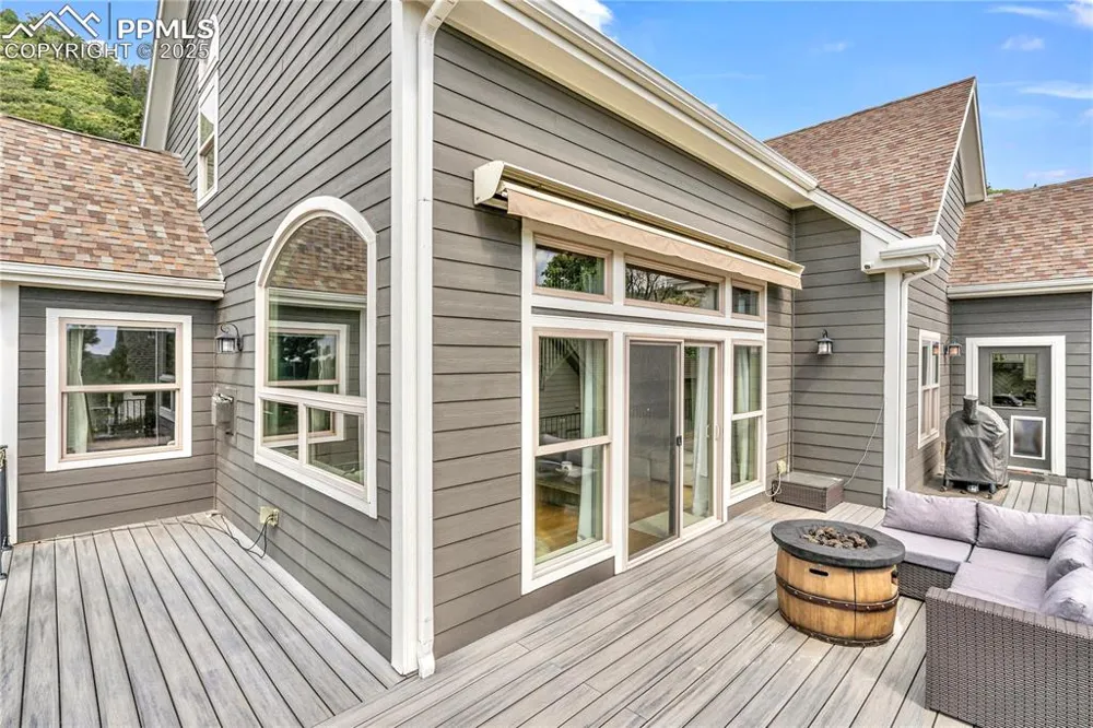313 Milton Street Palmer Lake, CO 80133