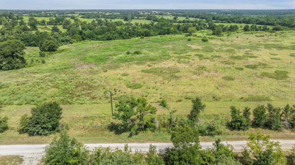 CR 707A Groesbeck, TX 76653