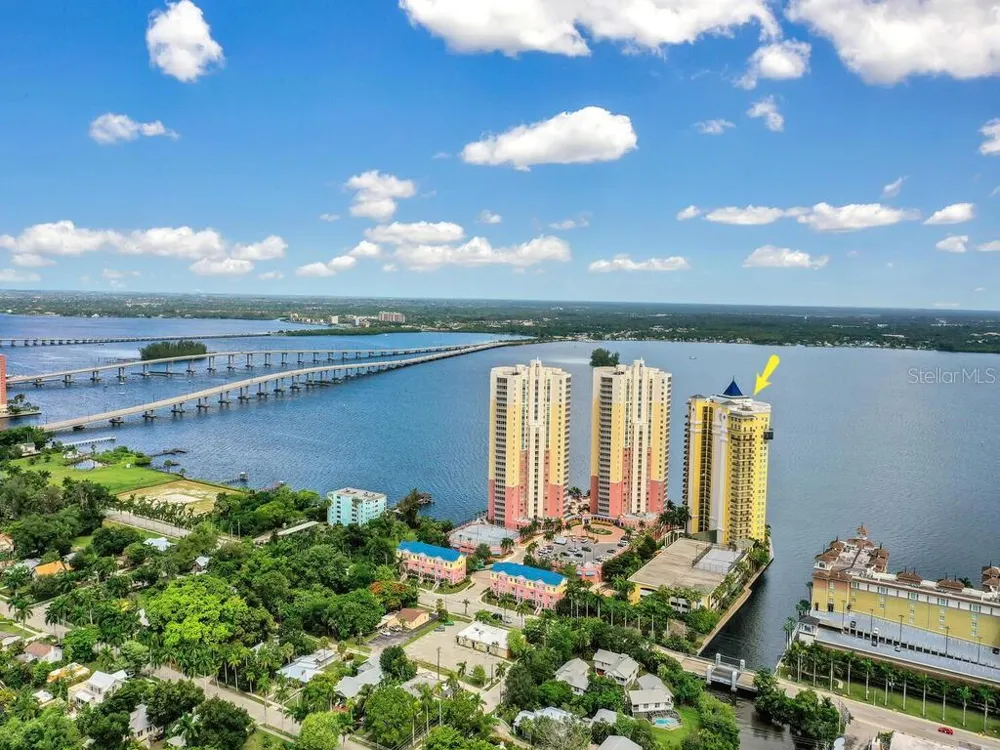 2797 1ST STREET #1605 Fort Myers, FL 33916