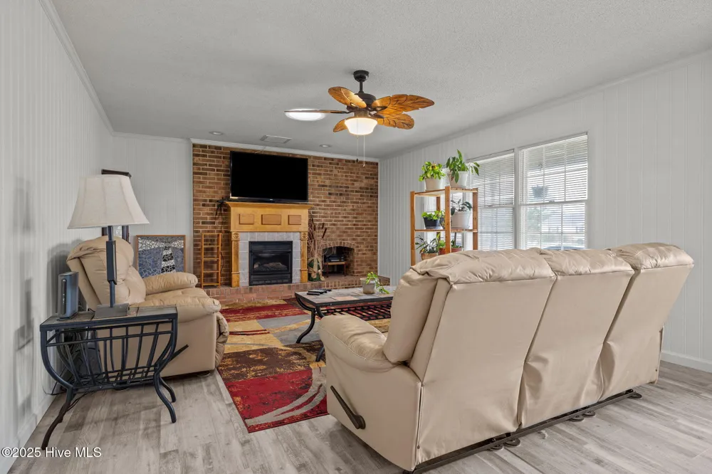 198 Mary Ella Road Harkers Island, NC 28531