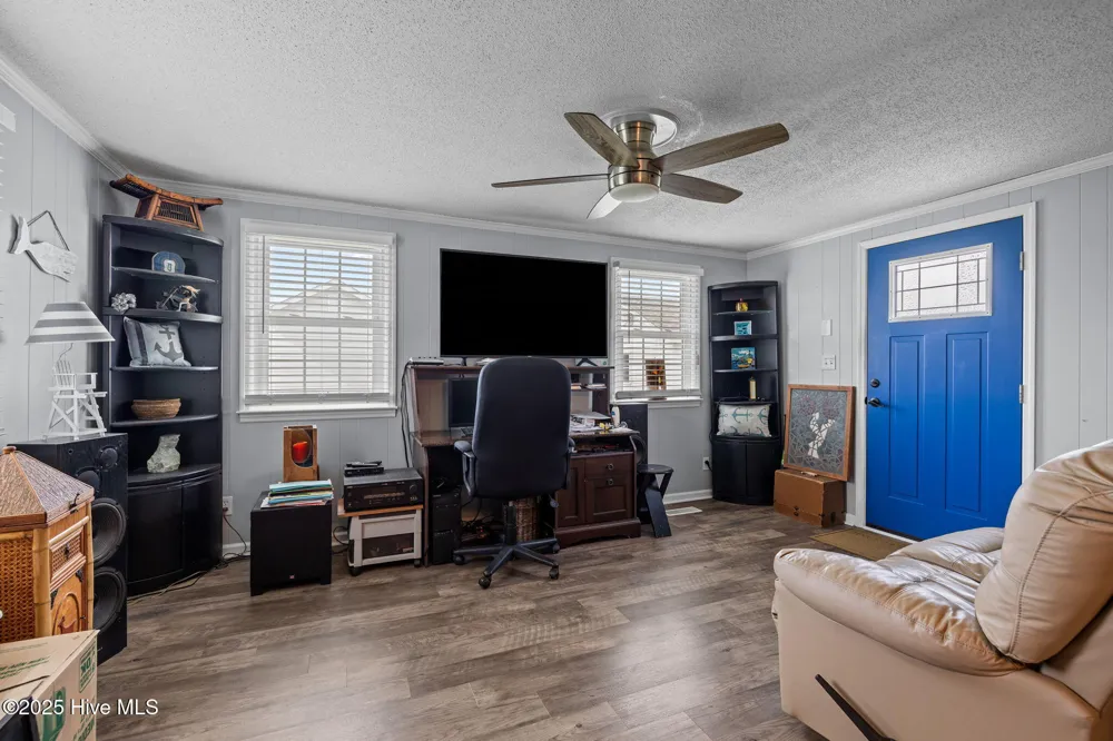 198 Mary Ella Road Harkers Island, NC 28531