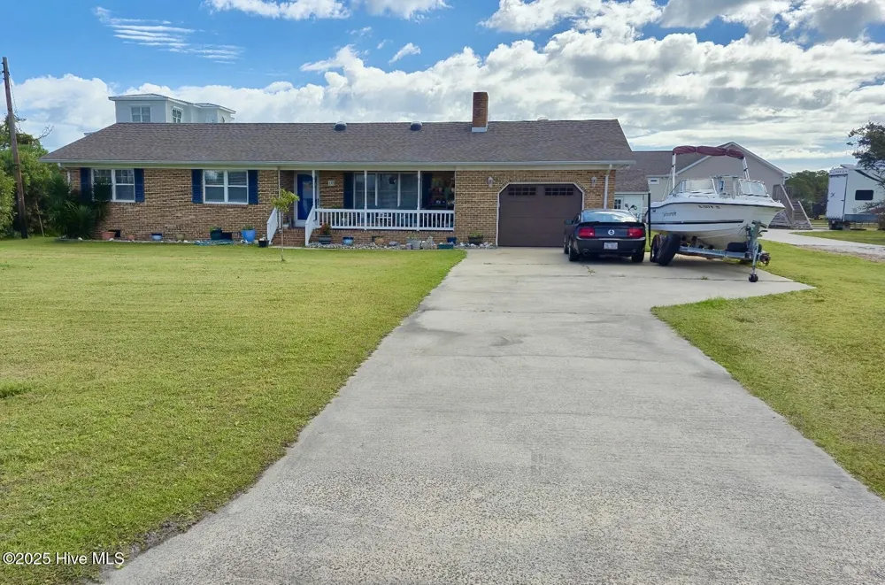 198 Mary Ella Road Harkers Island, NC 28531