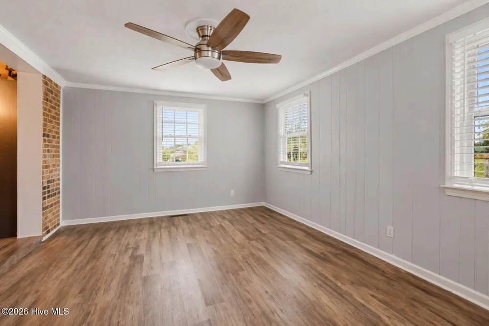 198 Mary Ella Road Harkers Island, NC 28531