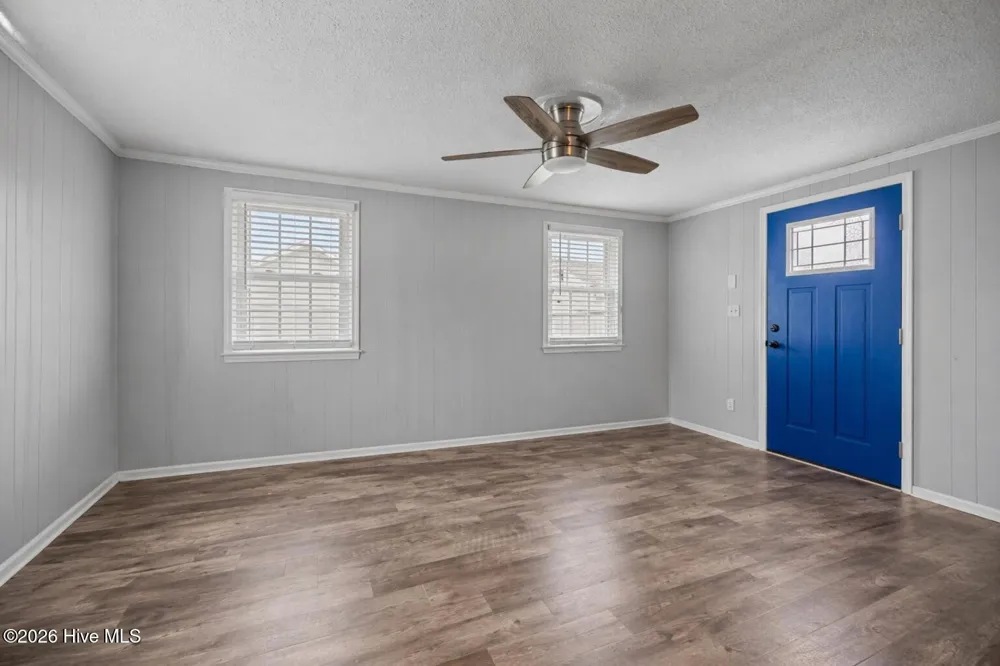 198 Mary Ella Road Harkers Island, NC 28531