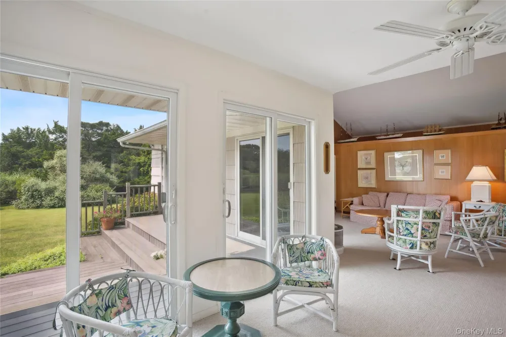 33 Beach Road Laurel, NY 11948