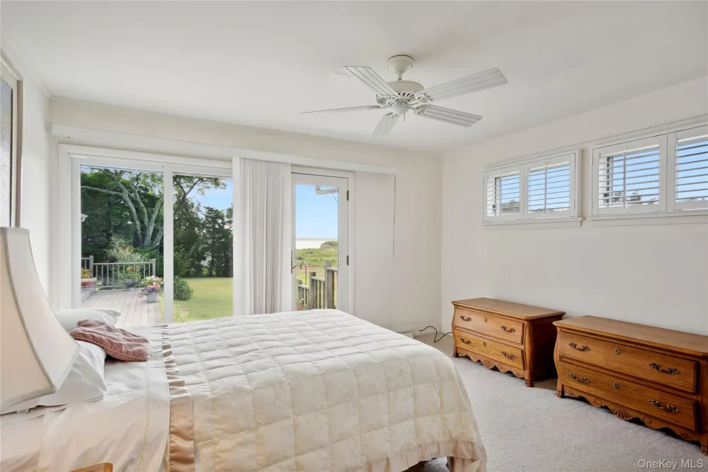 33 Beach Road Laurel, NY 11948