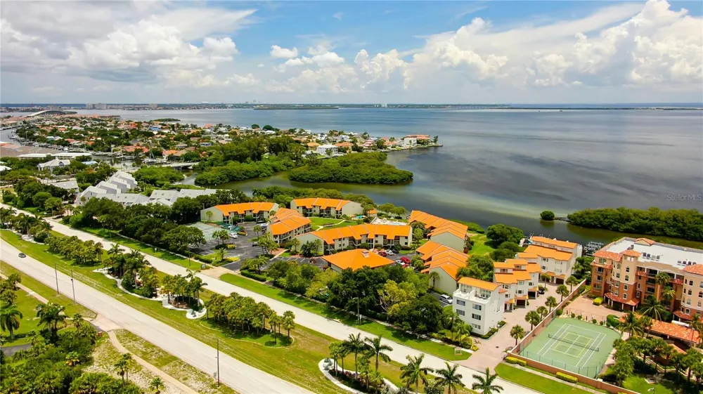 1575 PINELLAS BAYWAY WAY S #1575 Tierra Verde, FL 33715