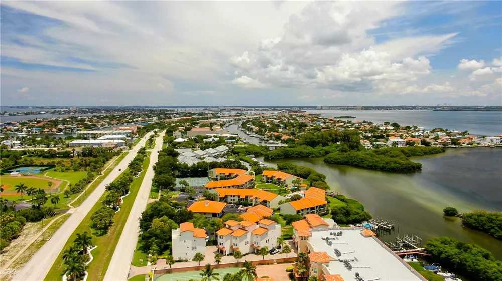1575 PINELLAS BAYWAY WAY S #1575 Tierra Verde, FL 33715