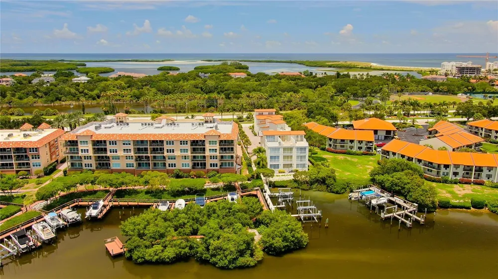 1575 PINELLAS BAYWAY WAY S #1575 Tierra Verde, FL 33715
