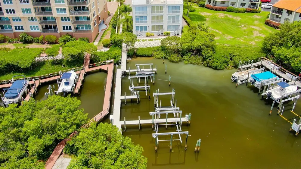 1575 PINELLAS BAYWAY WAY S #1575 Tierra Verde, FL 33715