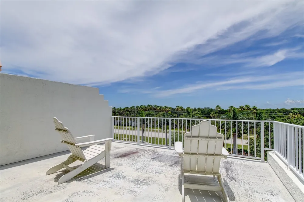 1575 PINELLAS BAYWAY WAY S #1575 Tierra Verde, FL 33715