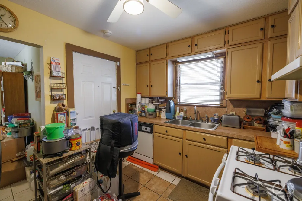 1406 W Commerce Street Eastland, TX 76448