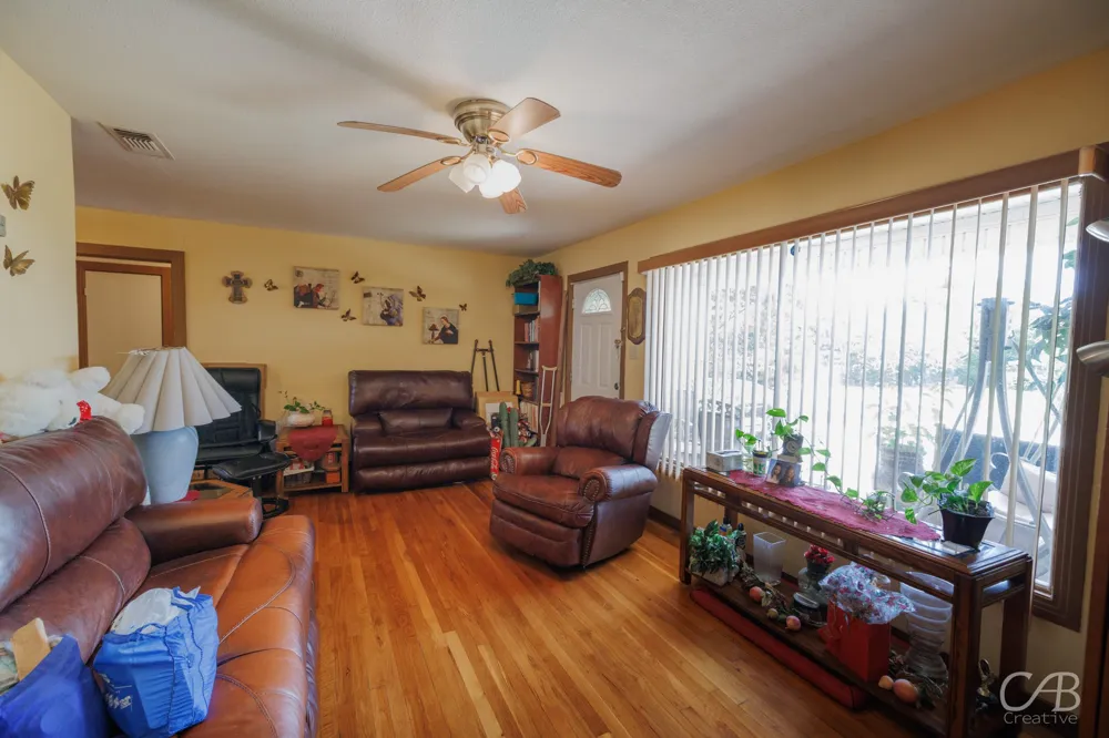 1406 W Commerce Street Eastland, TX 76448
