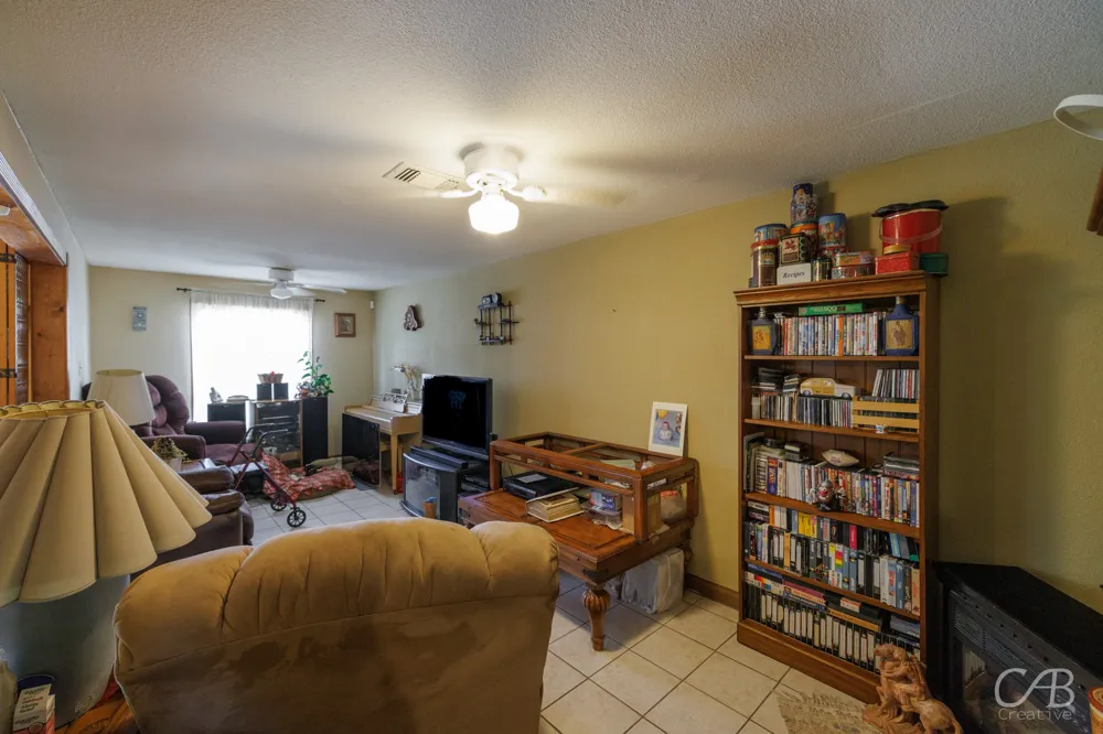 1406 W Commerce Street Eastland, TX 76448