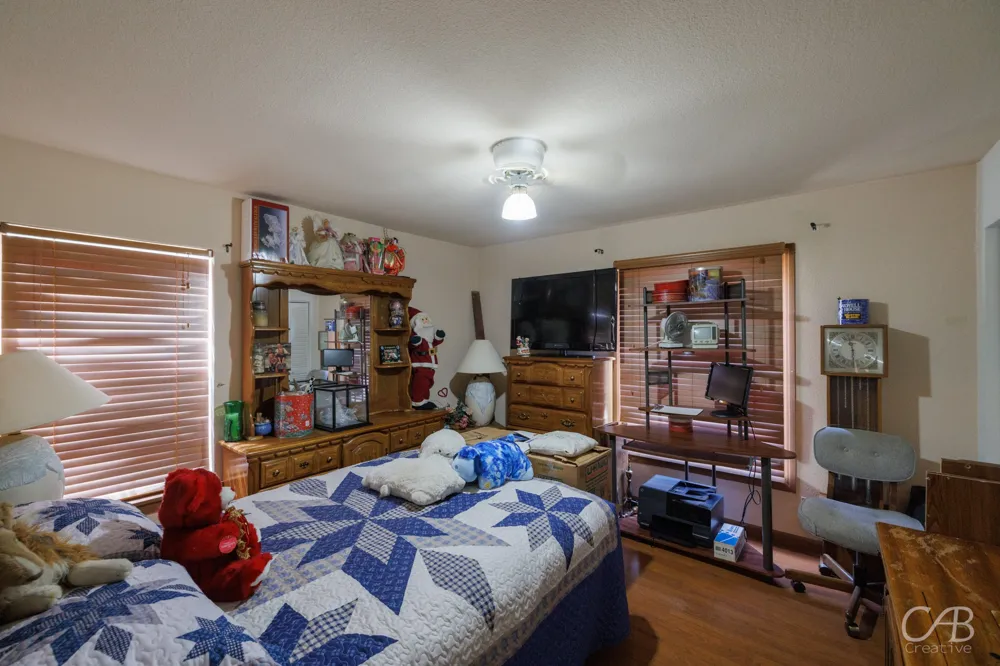 1406 W Commerce Street Eastland, TX 76448